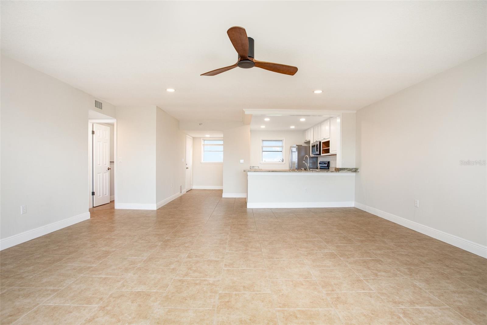 IRONWOOD CONDOMINIUM - Residential