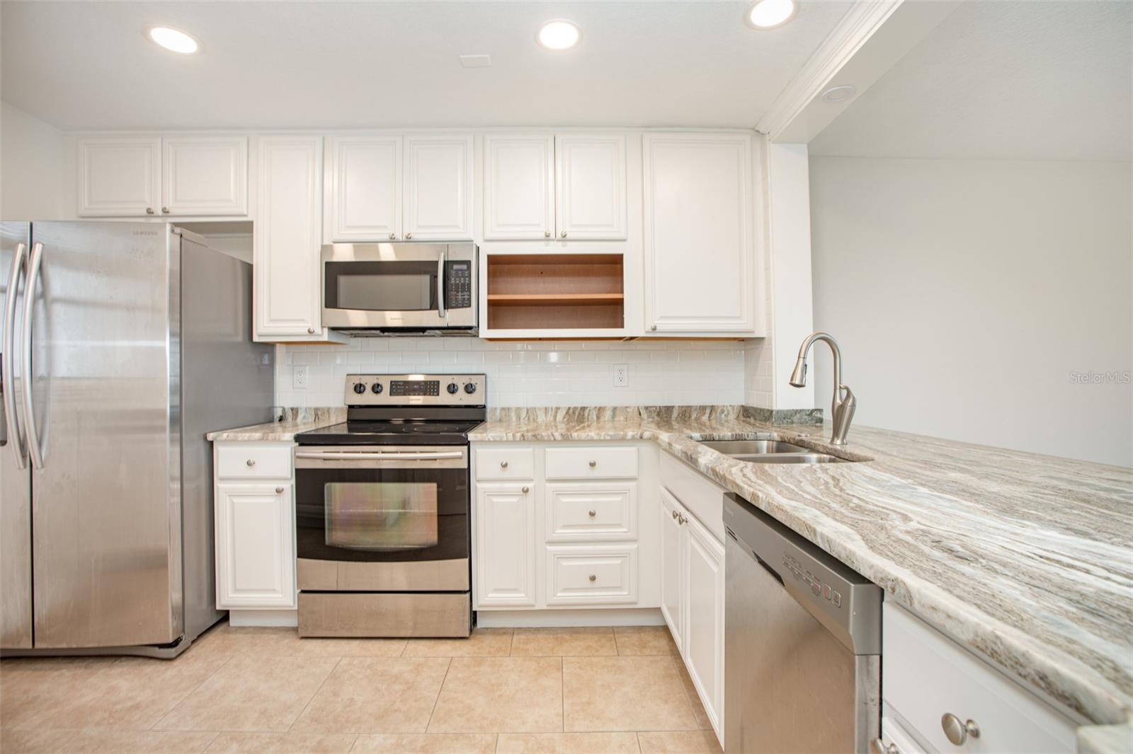 IRONWOOD CONDOMINIUM - Residential