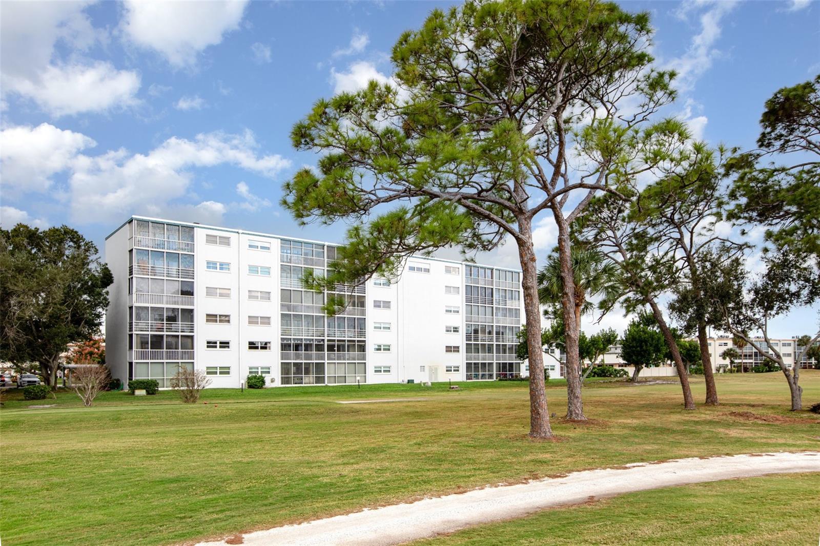 IRONWOOD CONDOMINIUM - Residential