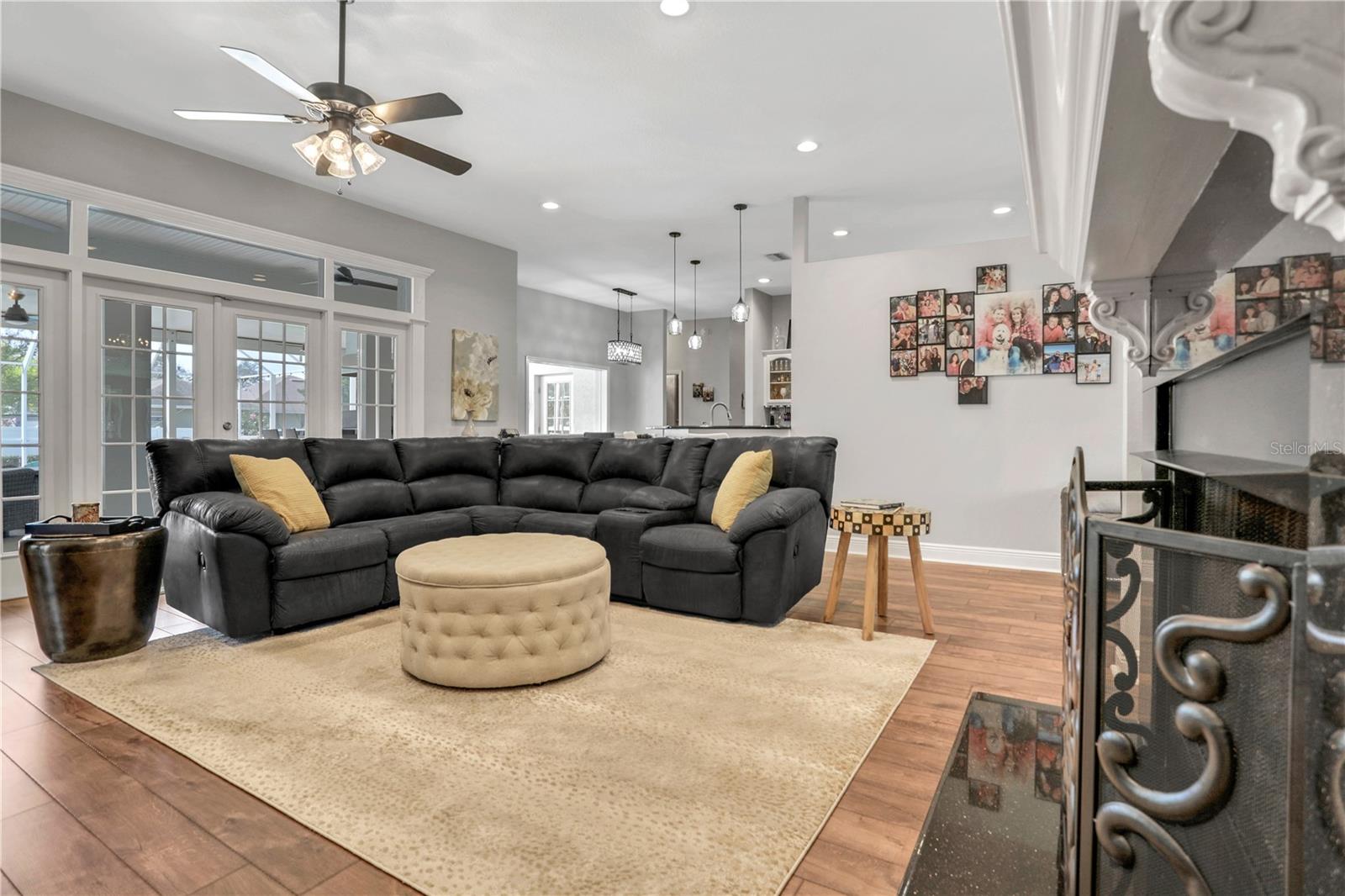 GAINES COVE - Residential