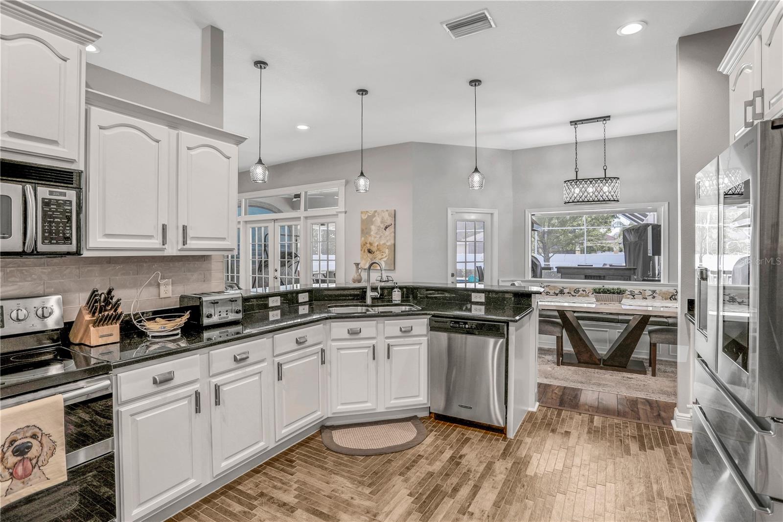 GAINES COVE - Residential