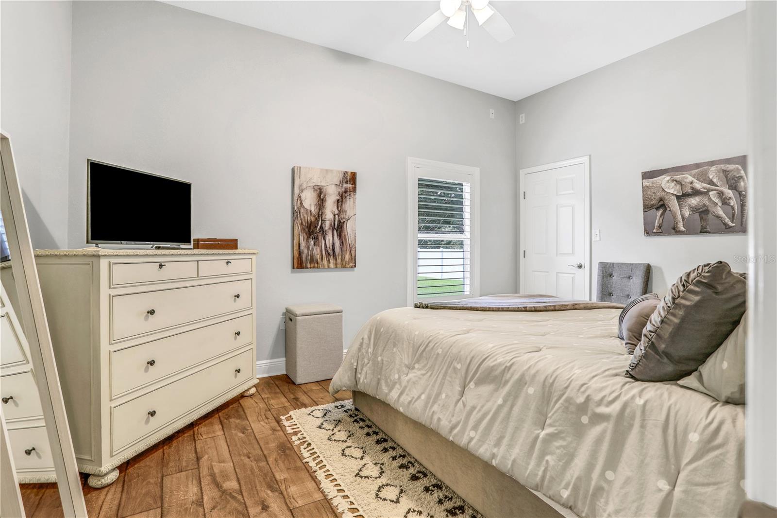 GAINES COVE - Residential