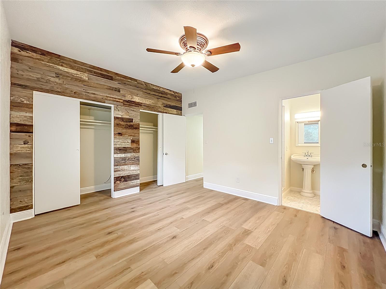 AGNES HEIGHTS FIRST ADD - Residential