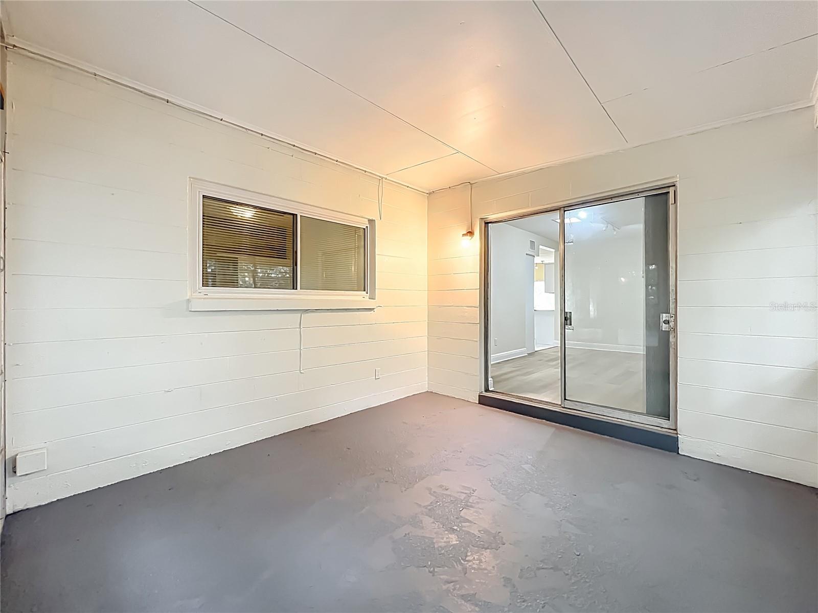 AGNES HEIGHTS FIRST ADD - Residential