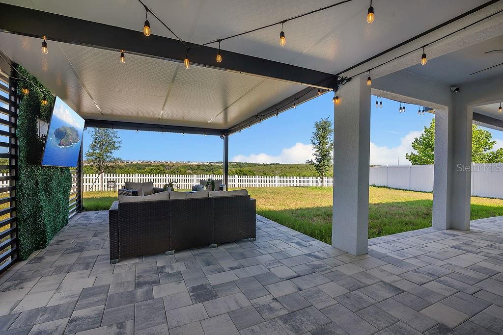PARKSIDE AT ESTATES - Residential