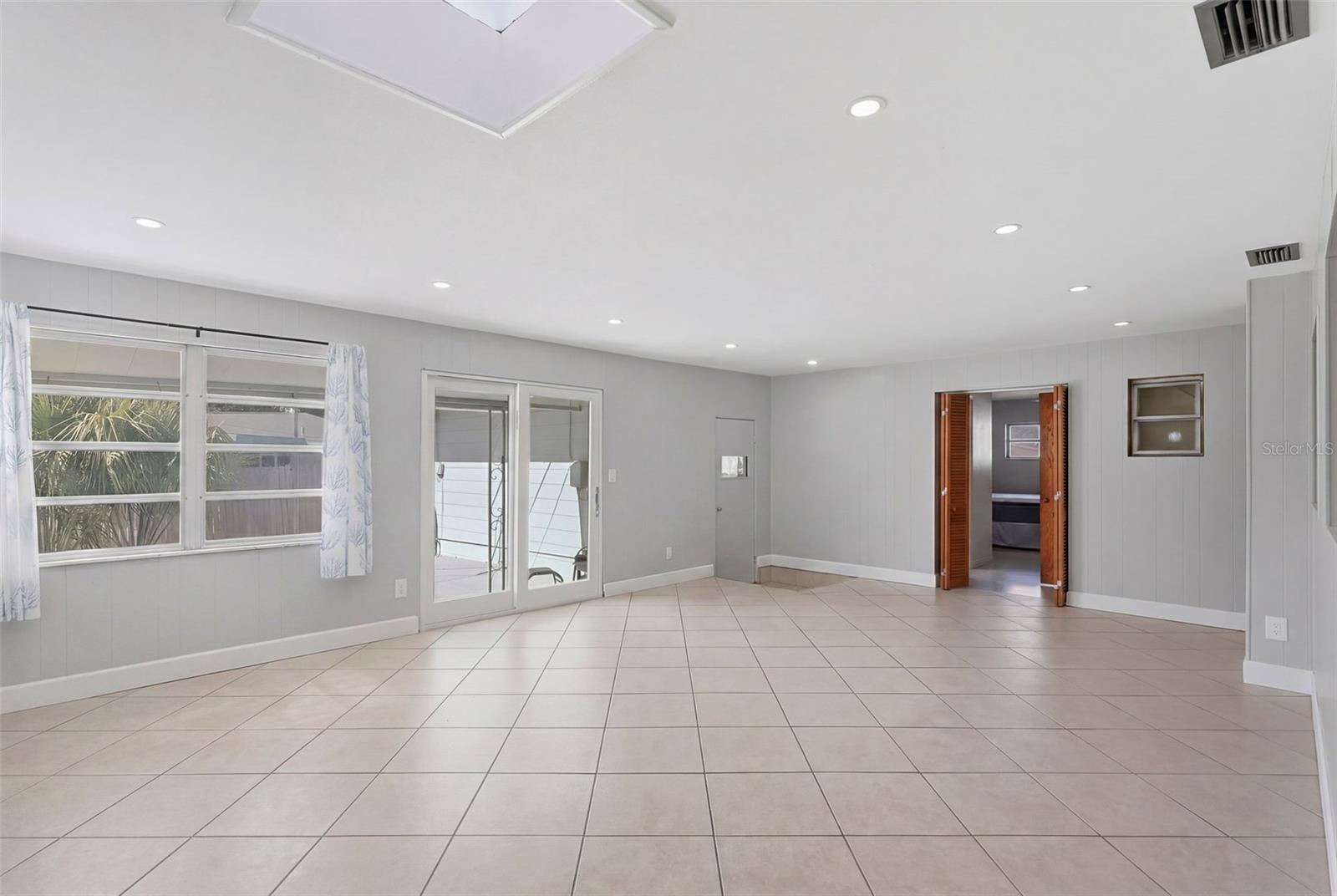 BAY RIDGE TERRACE - Residential
