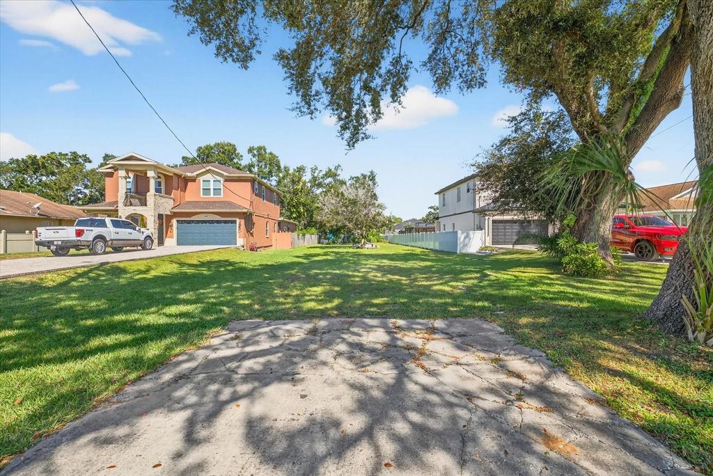 Photo of 8323 Patsy Street, Tampa, FL 33615 (MLS # TB8441275)