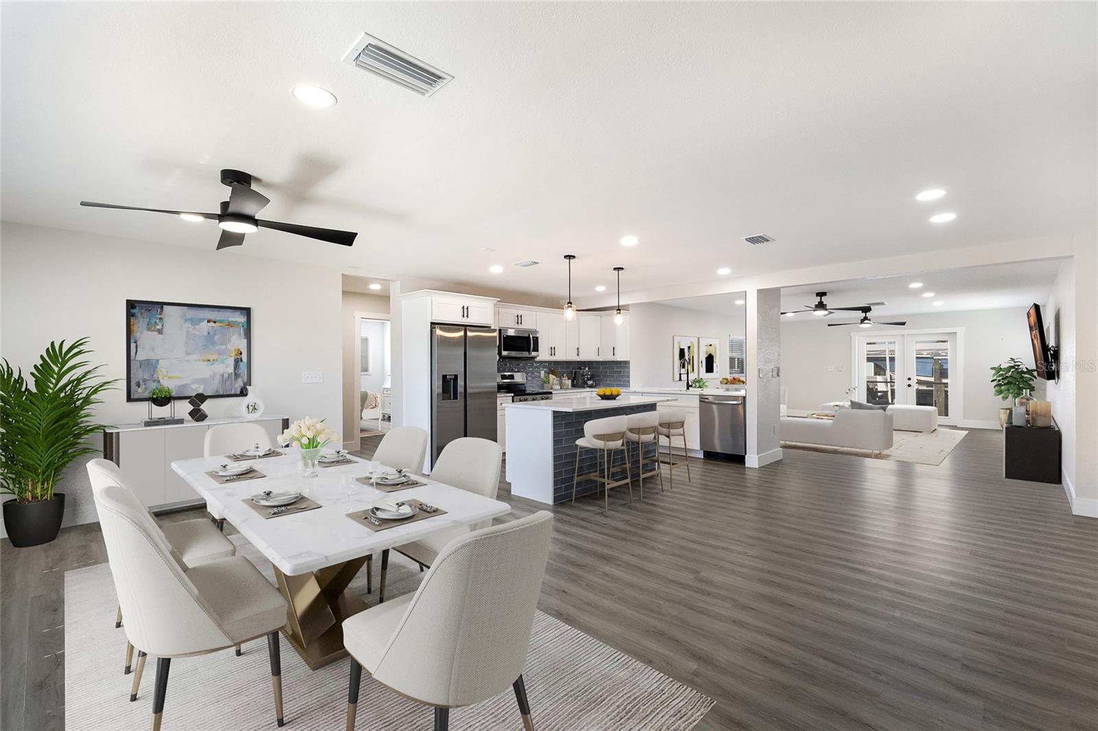 FLAMINGO CAY SECOND UNIT - Residential