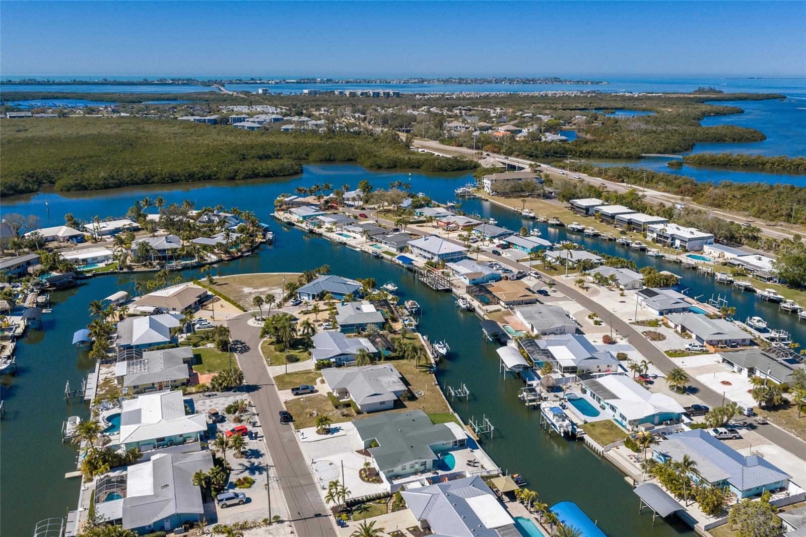 FLAMINGO CAY SECOND UNIT - Residential