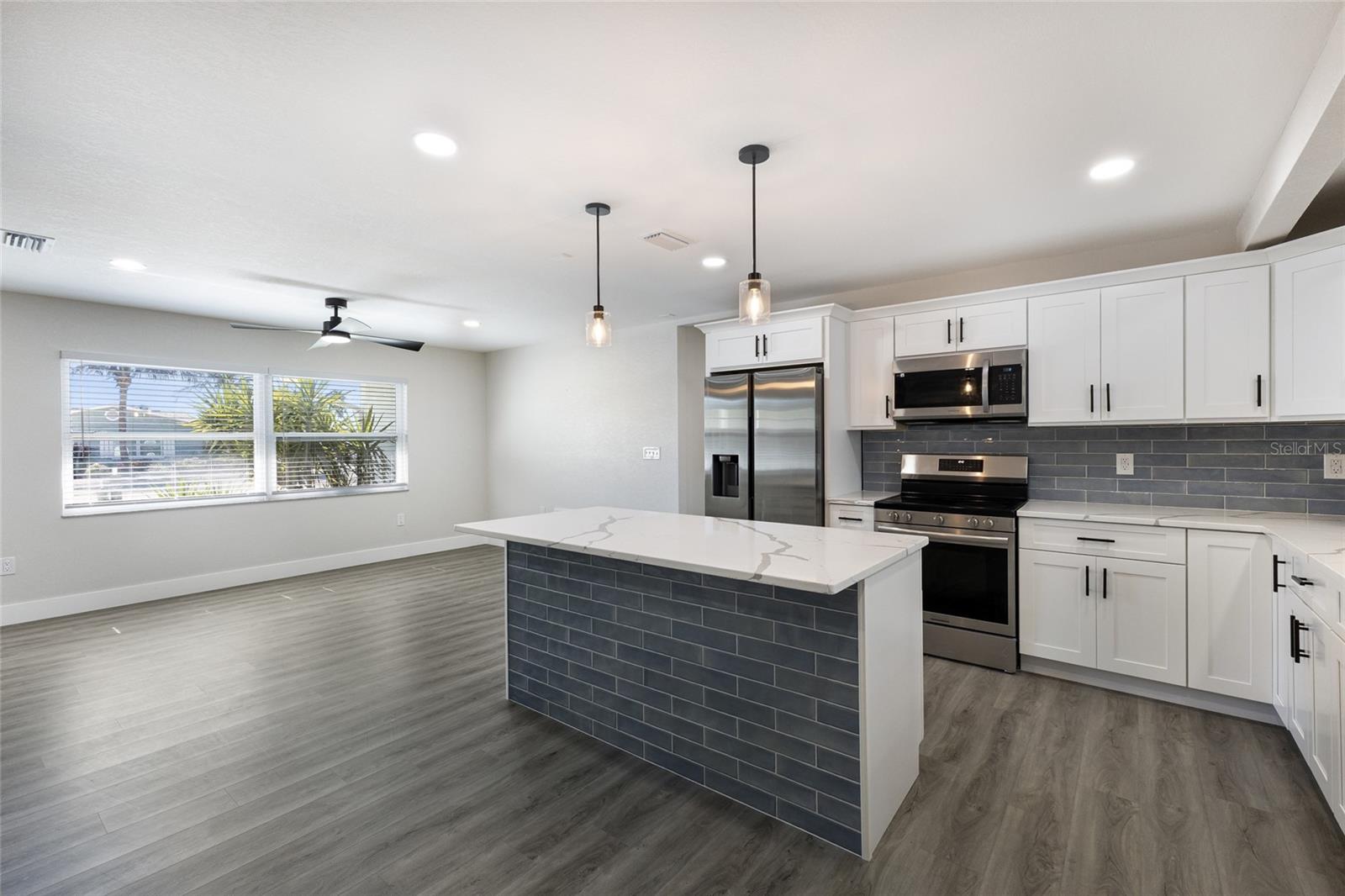 FLAMINGO CAY SECOND UNIT - Residential