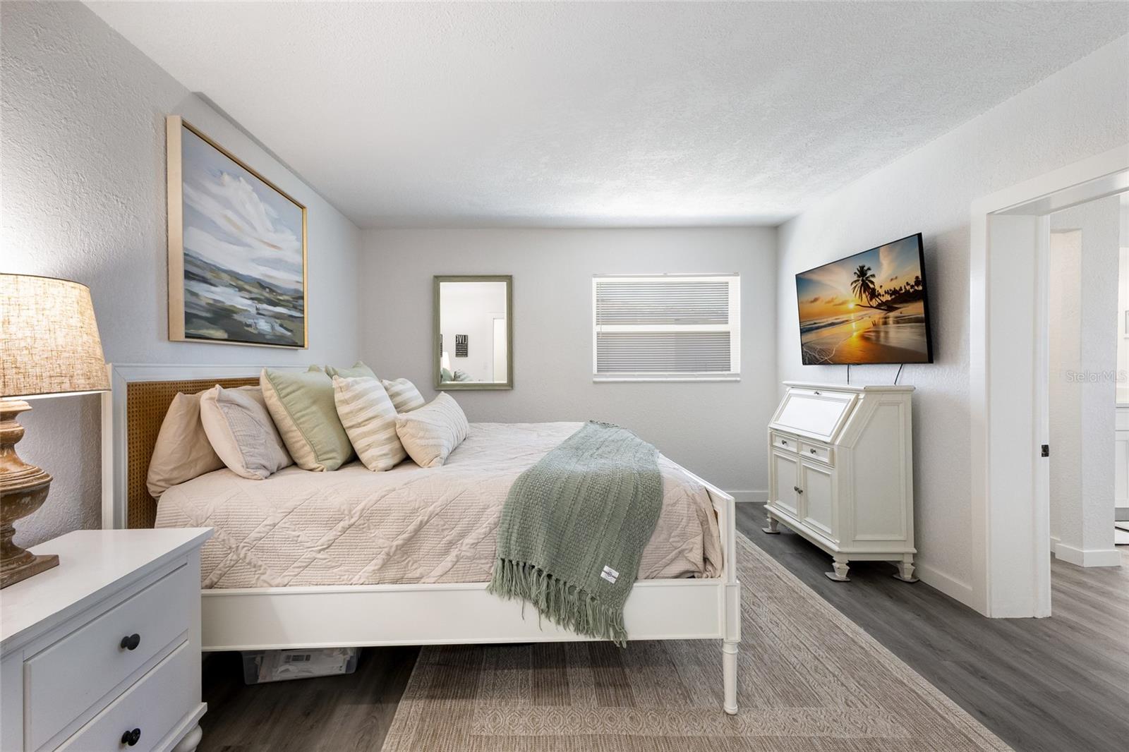 FLAMINGO CAY SECOND UNIT - Residential