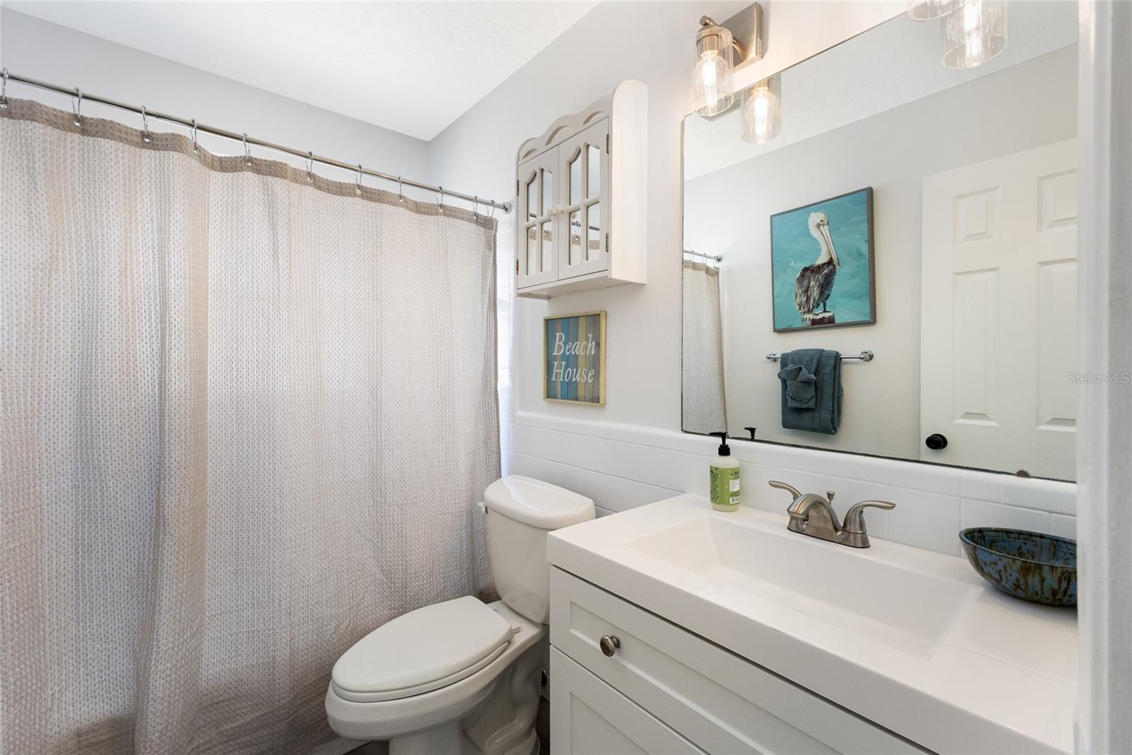 FLAMINGO CAY SECOND UNIT - Residential