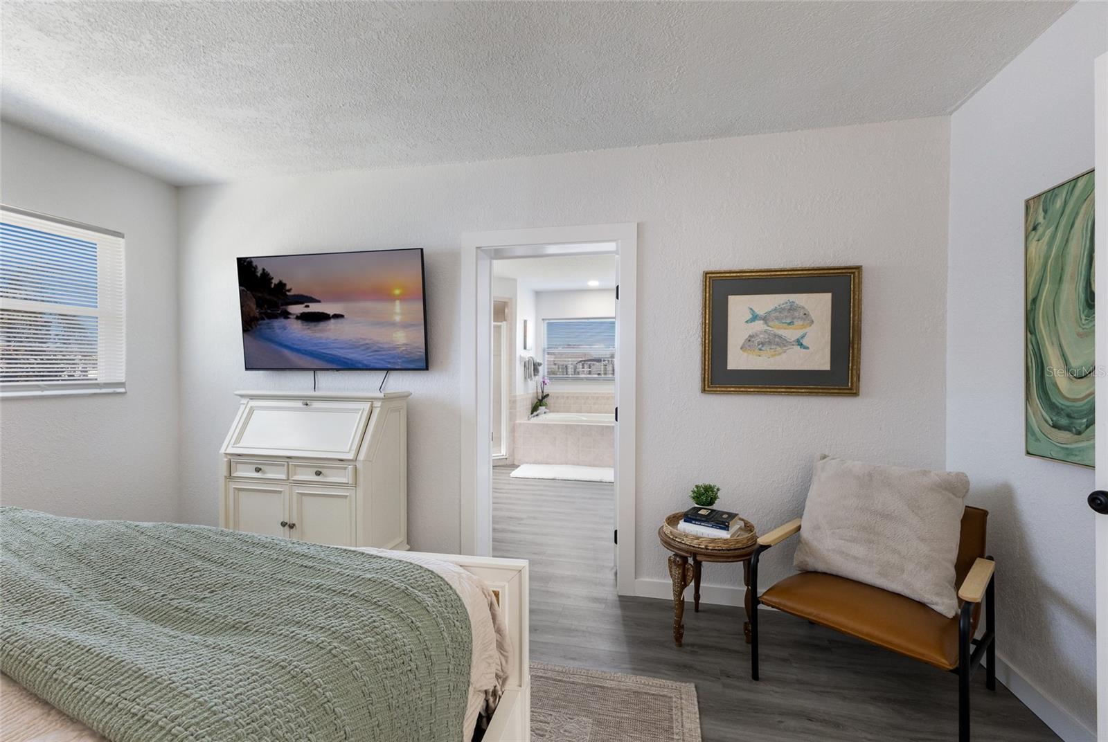 FLAMINGO CAY SECOND UNIT - Residential