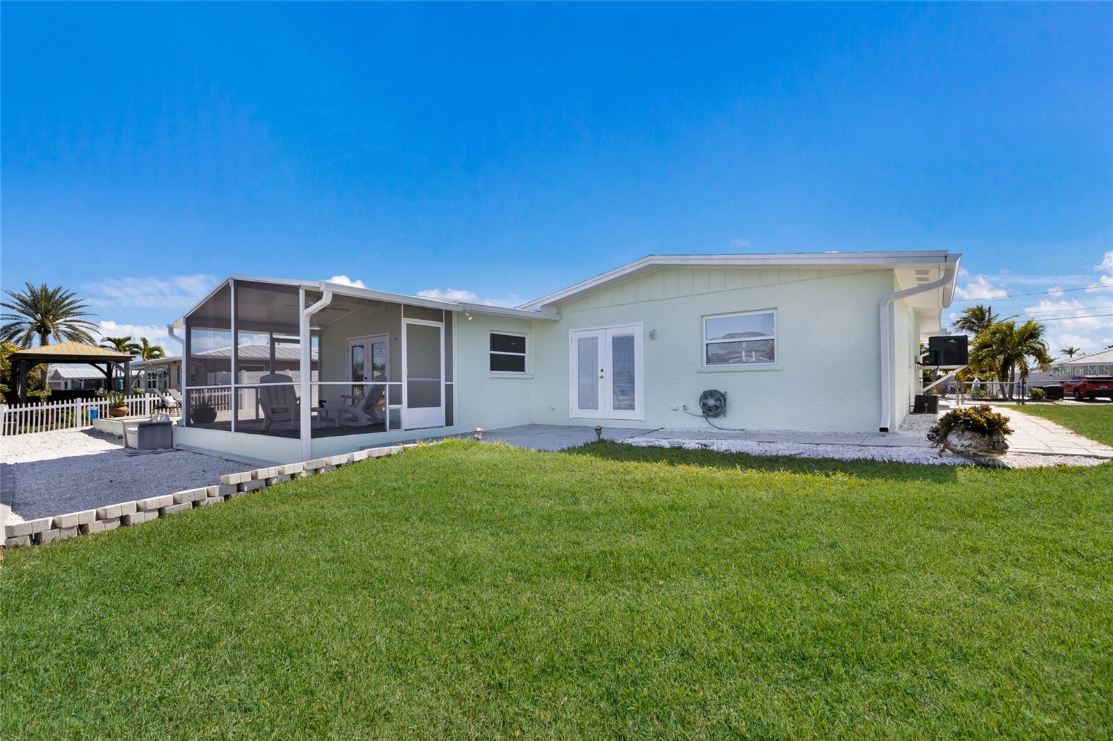 FLAMINGO CAY SECOND UNIT - Residential