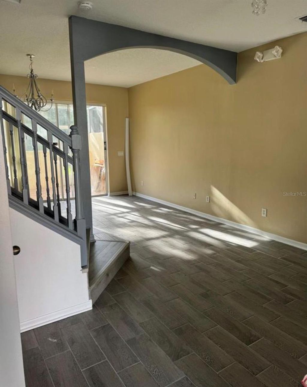 Photo of 1289 S Beach Circle, Kissimmee, FL 34746 (MLS # O6380347)