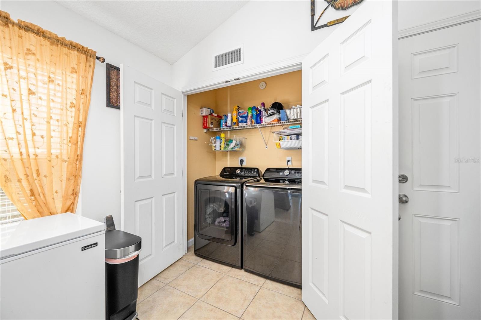 WESCHESTER - Residential