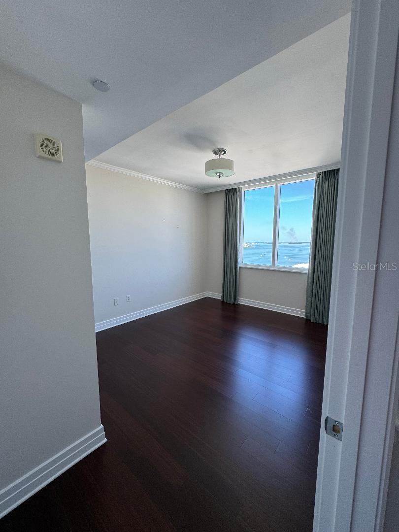 WATERS EDGE CONDO - Residential