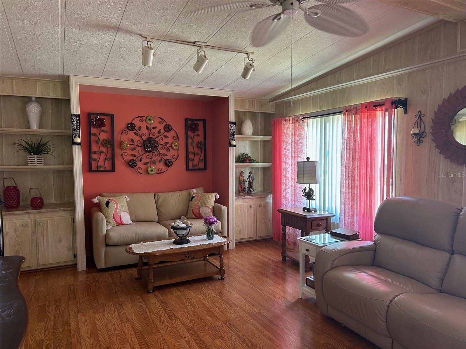 HARBOR ISLES II - Residential