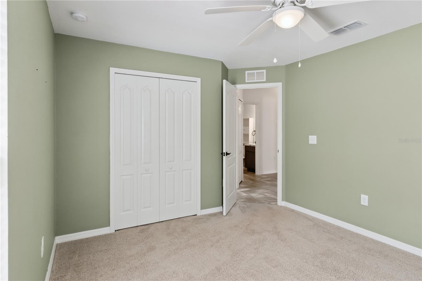 SANCTUARY BY THE LAKE PH 2 - Residential