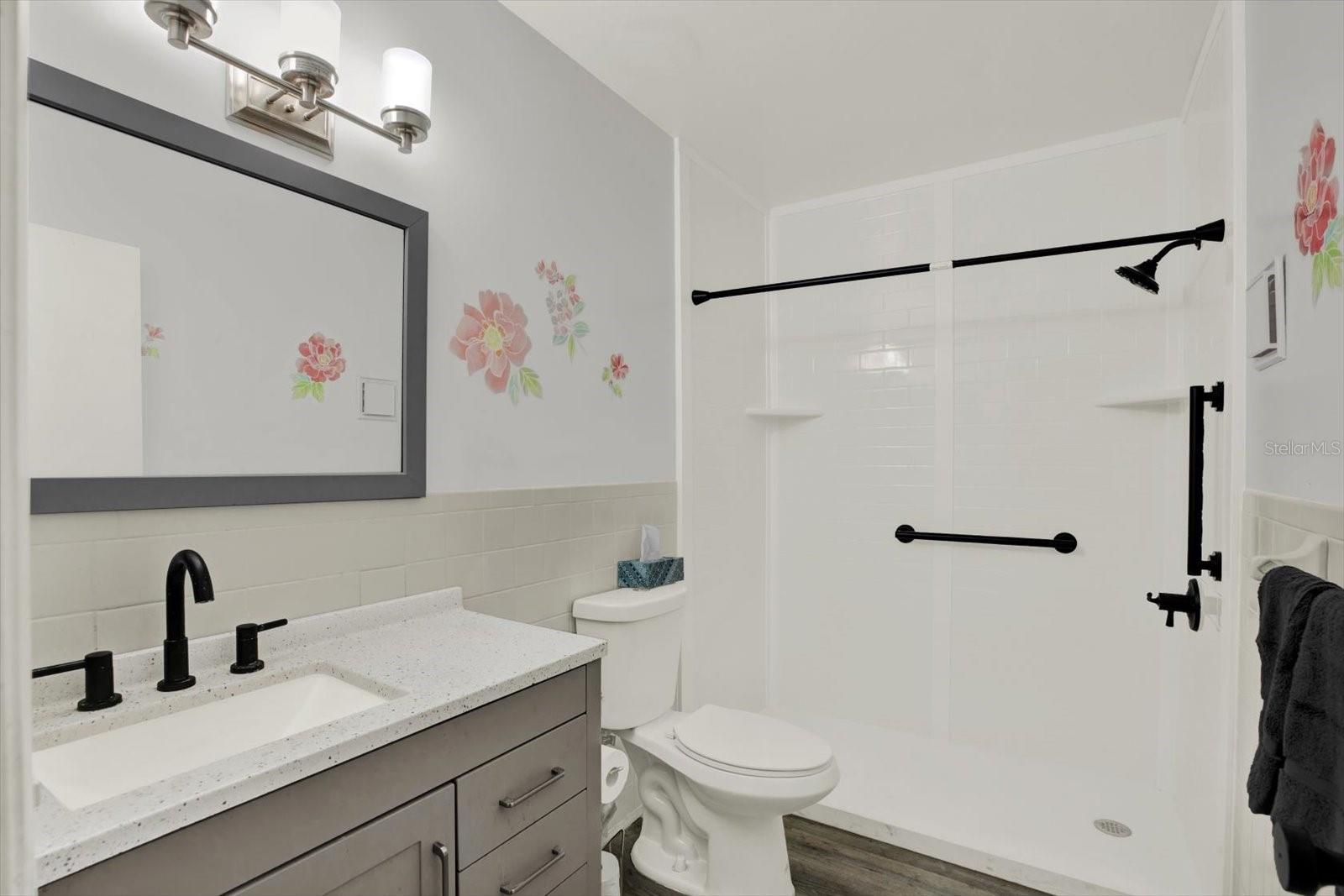 ON TOP OF THE WORLD - Residential