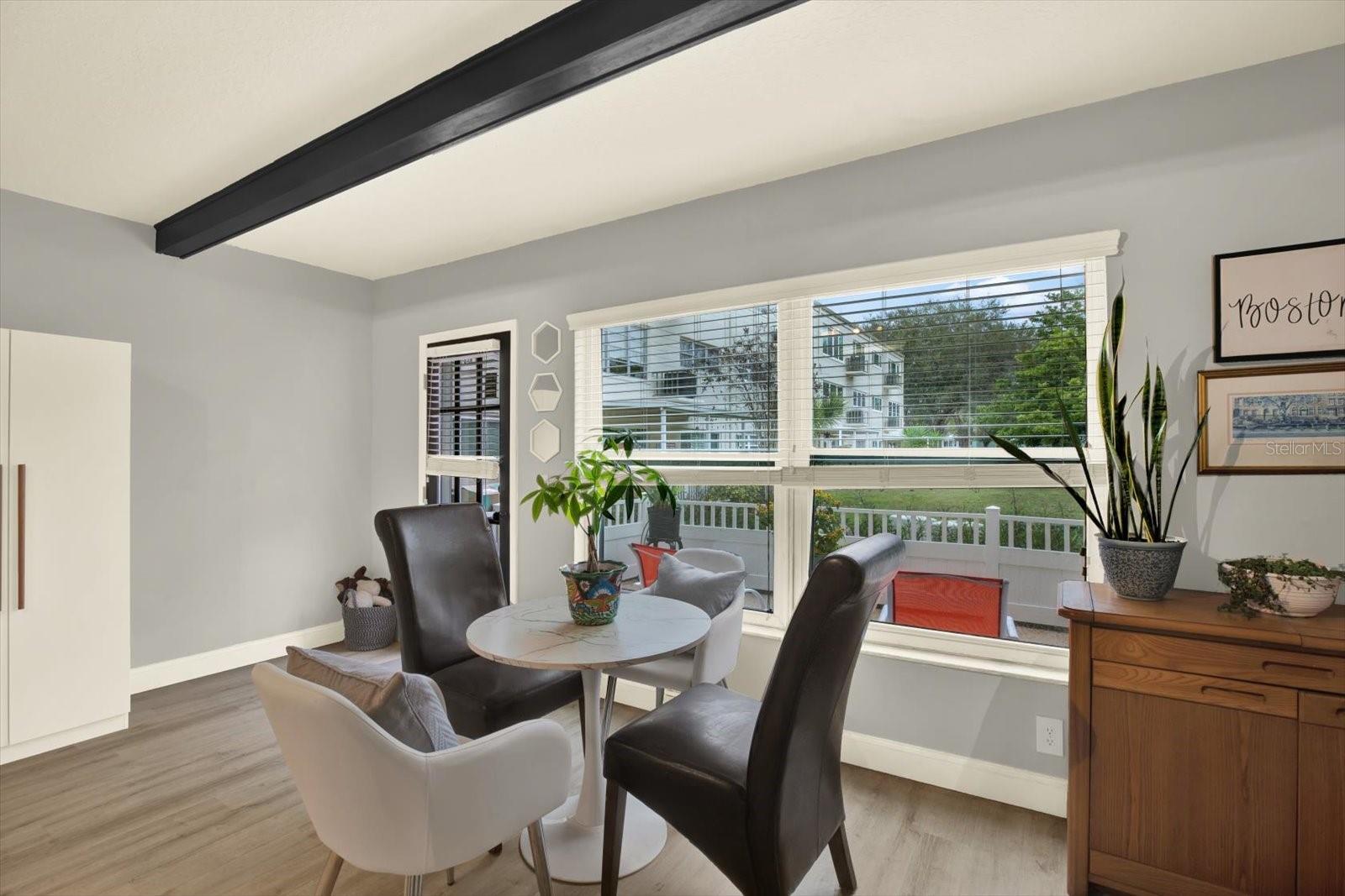 ON TOP OF THE WORLD - Residential