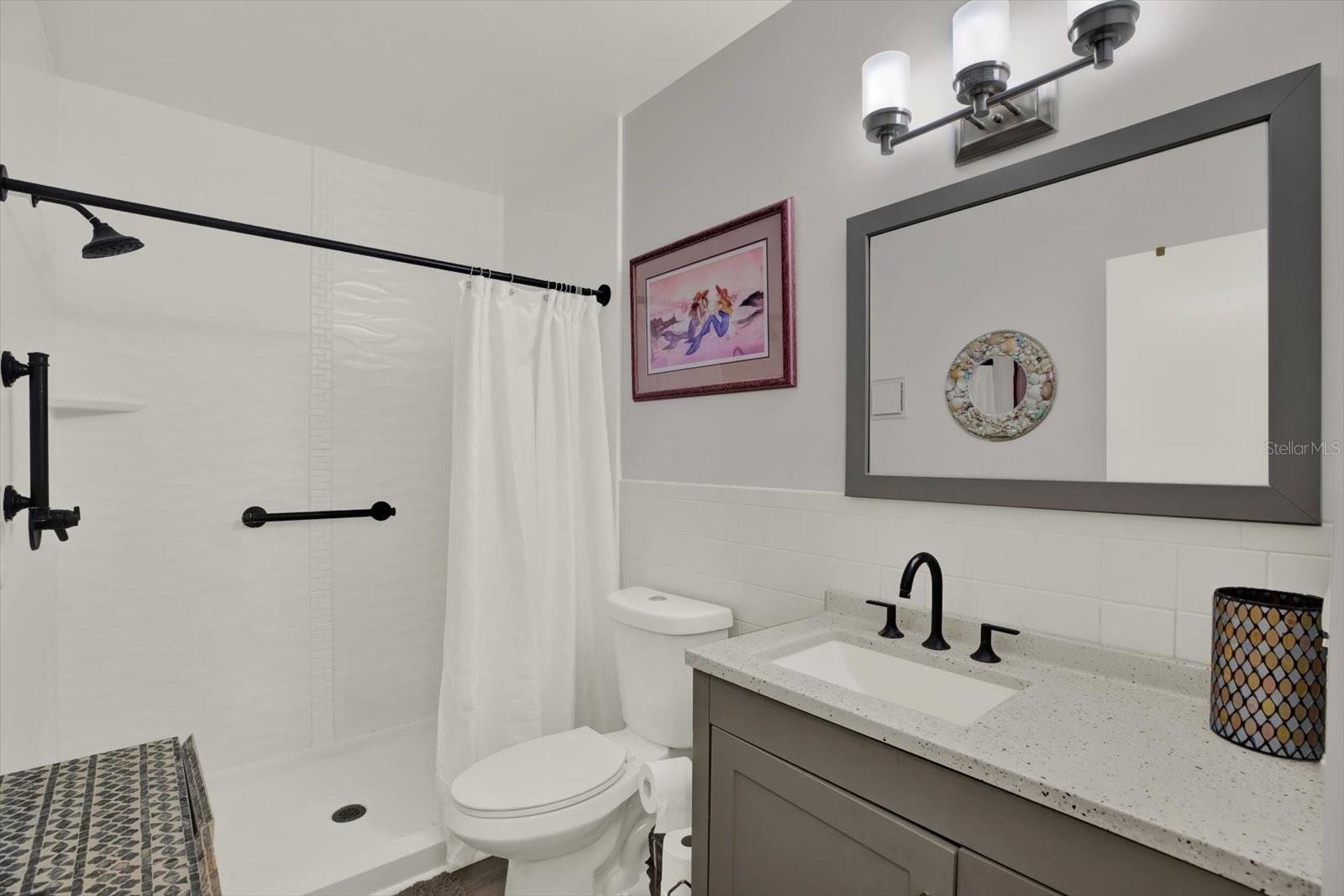 ON TOP OF THE WORLD - Residential