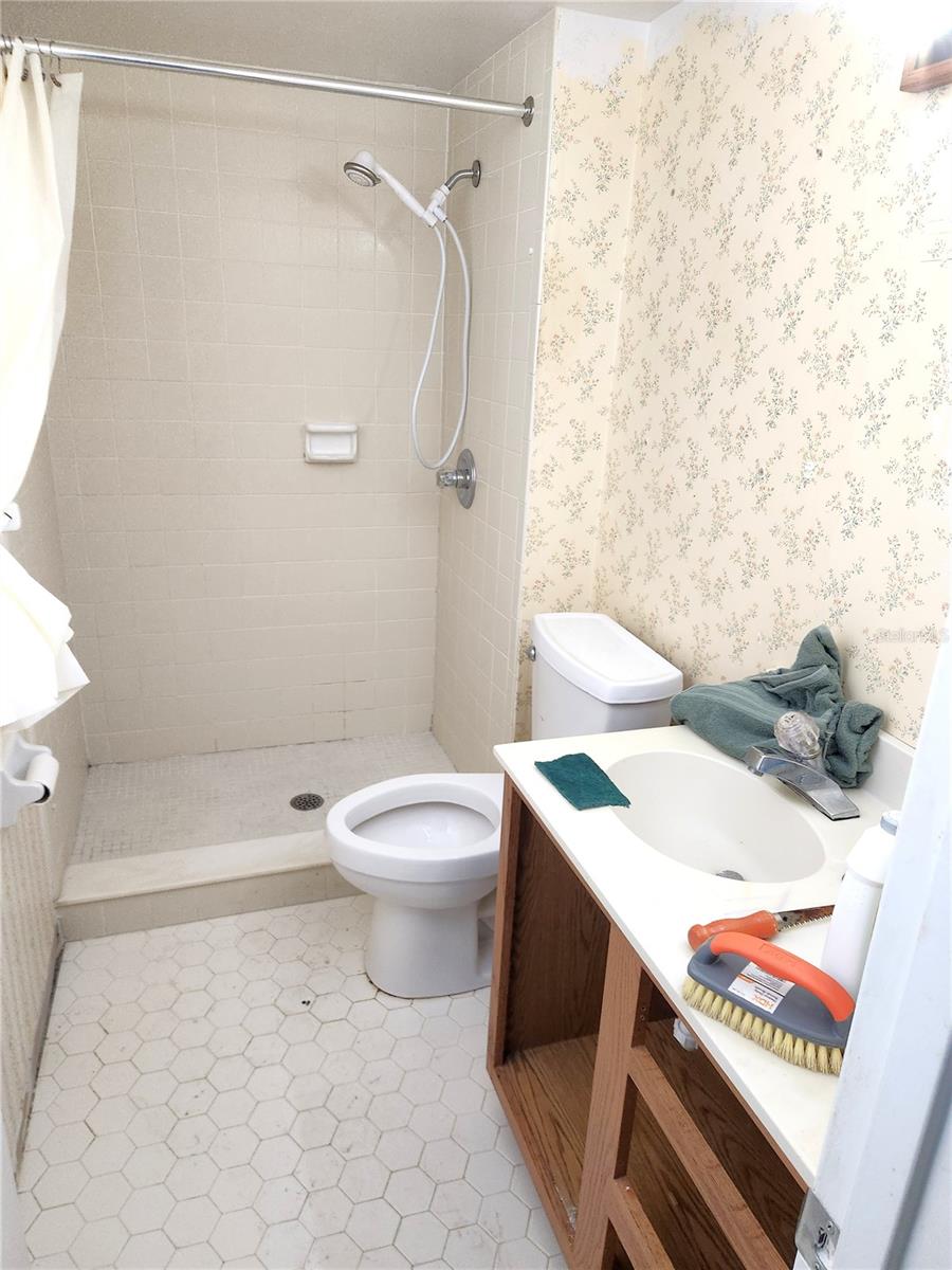 IMPERIAL HARBOURSPHASES 01 & 02 - Residential