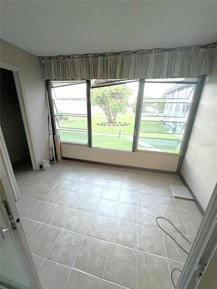 IMPERIAL HARBOURSPHASES 01 & 02 - Residential