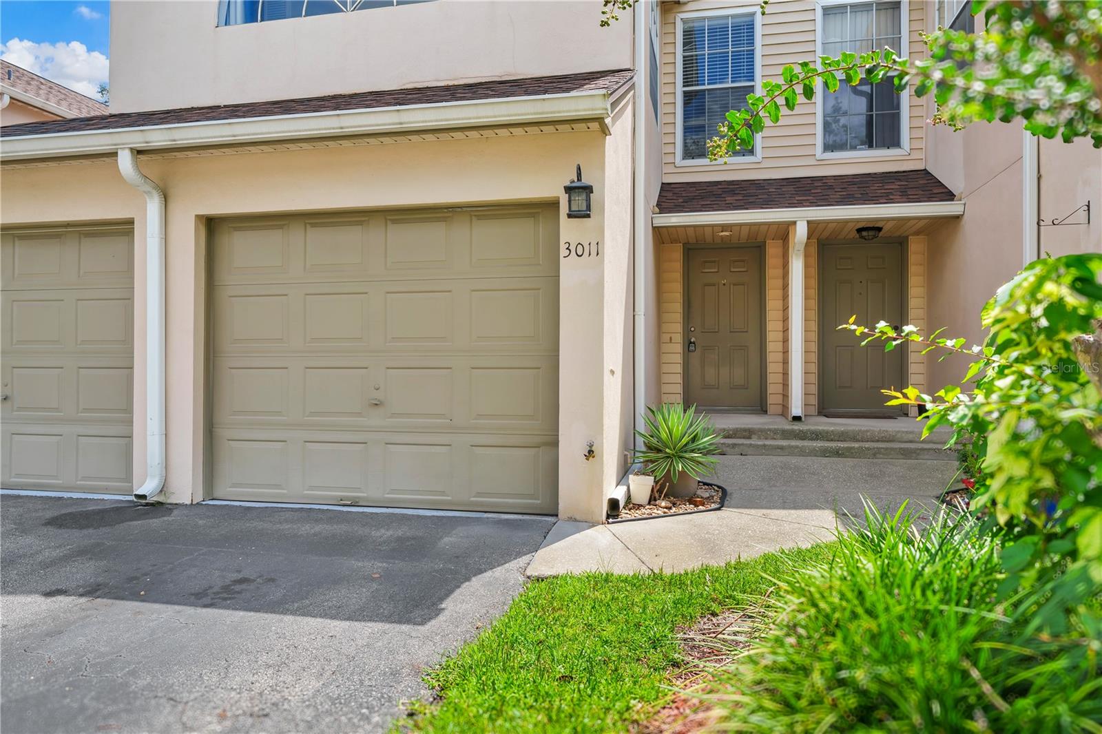 3011 COTTAGE GROVE COURT 2003