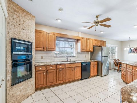 Tiny photo for 7368 NW 14th Street, Ocala, FL 34482 (MLS # OM719749)