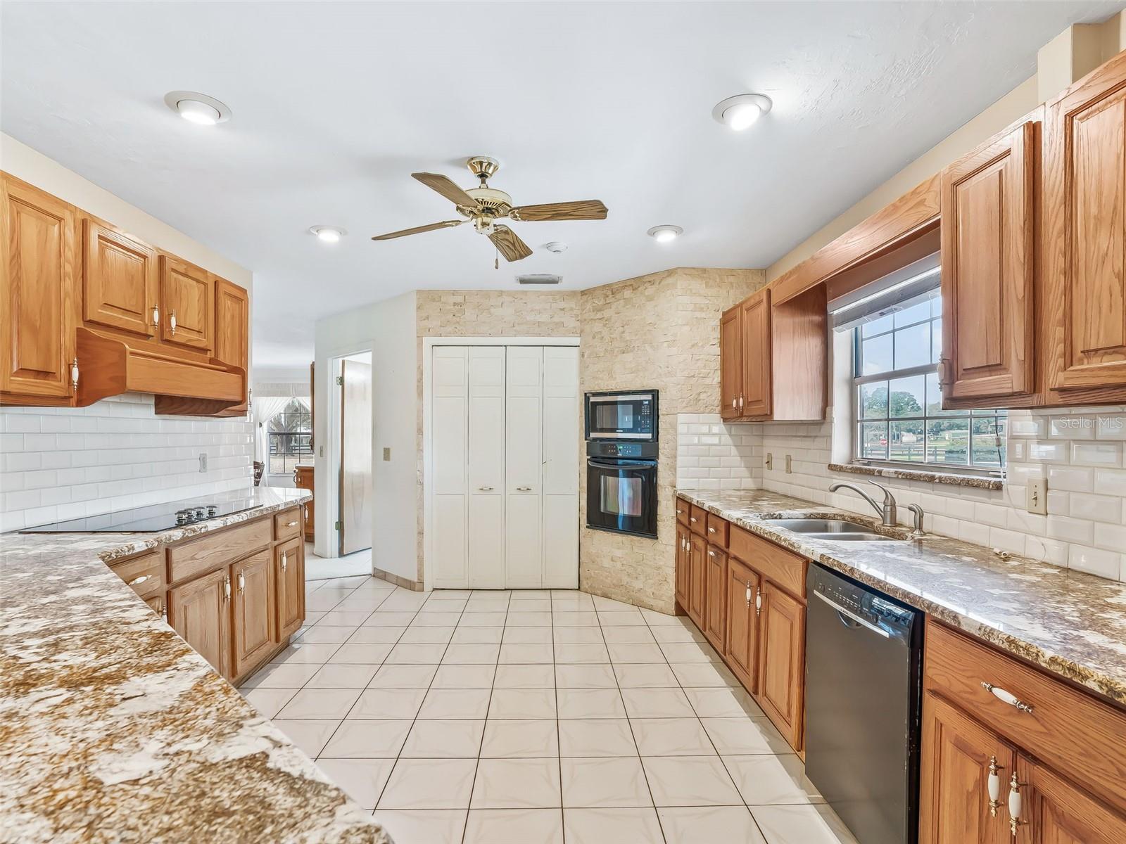 FINISH LINE - Residential