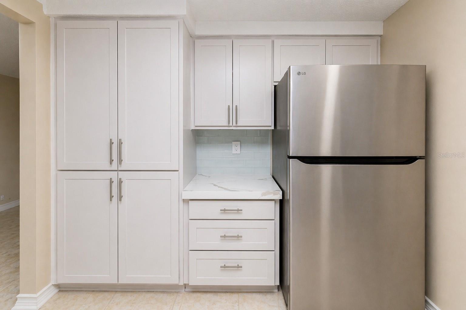 ALOHA GARDENS - Residential