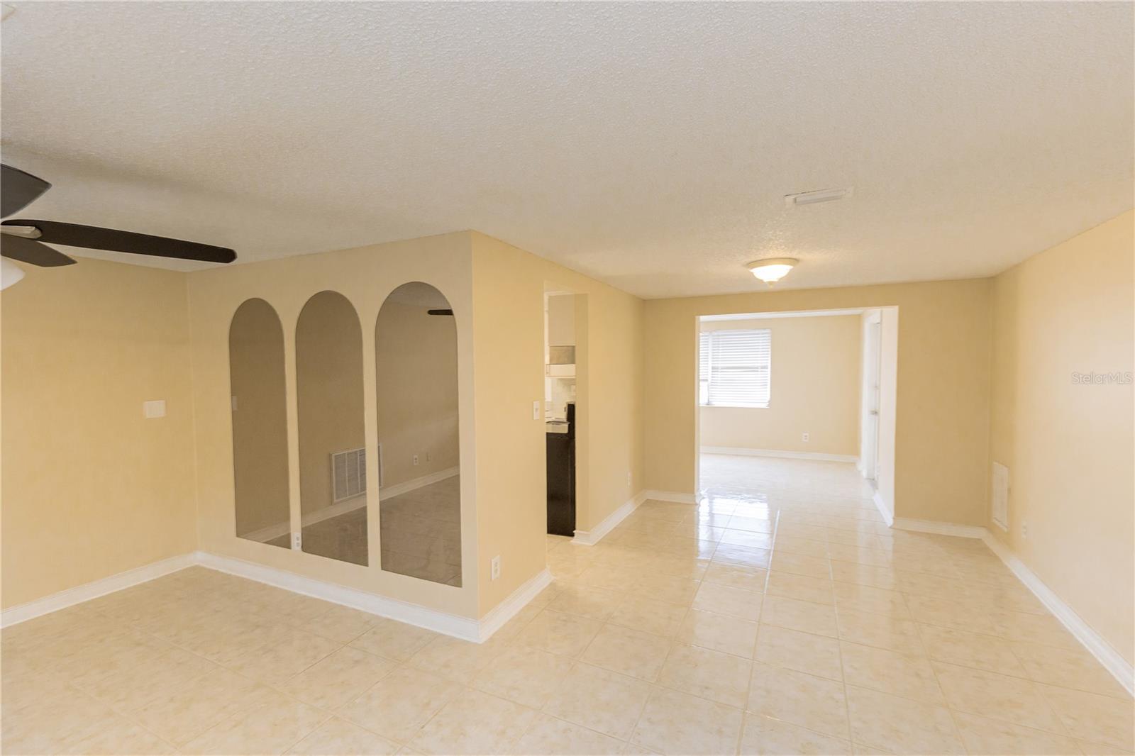 ALOHA GARDENS - Residential