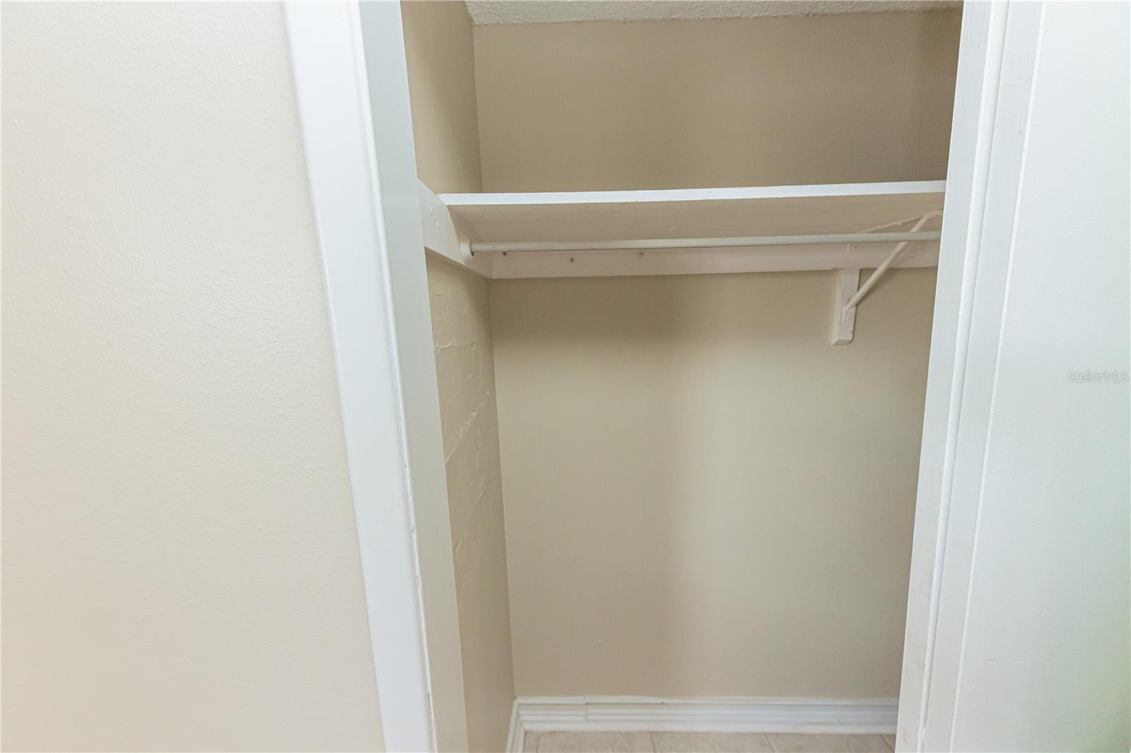 ALOHA GARDENS - Residential