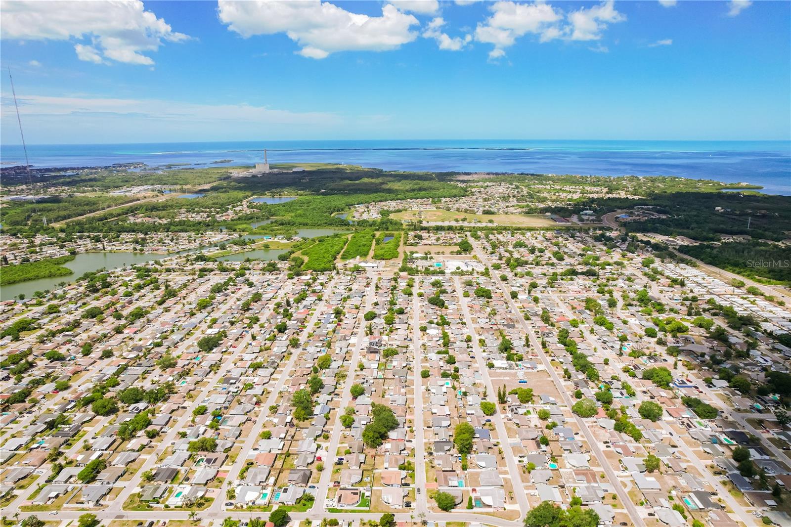 ALOHA GARDENS - Residential