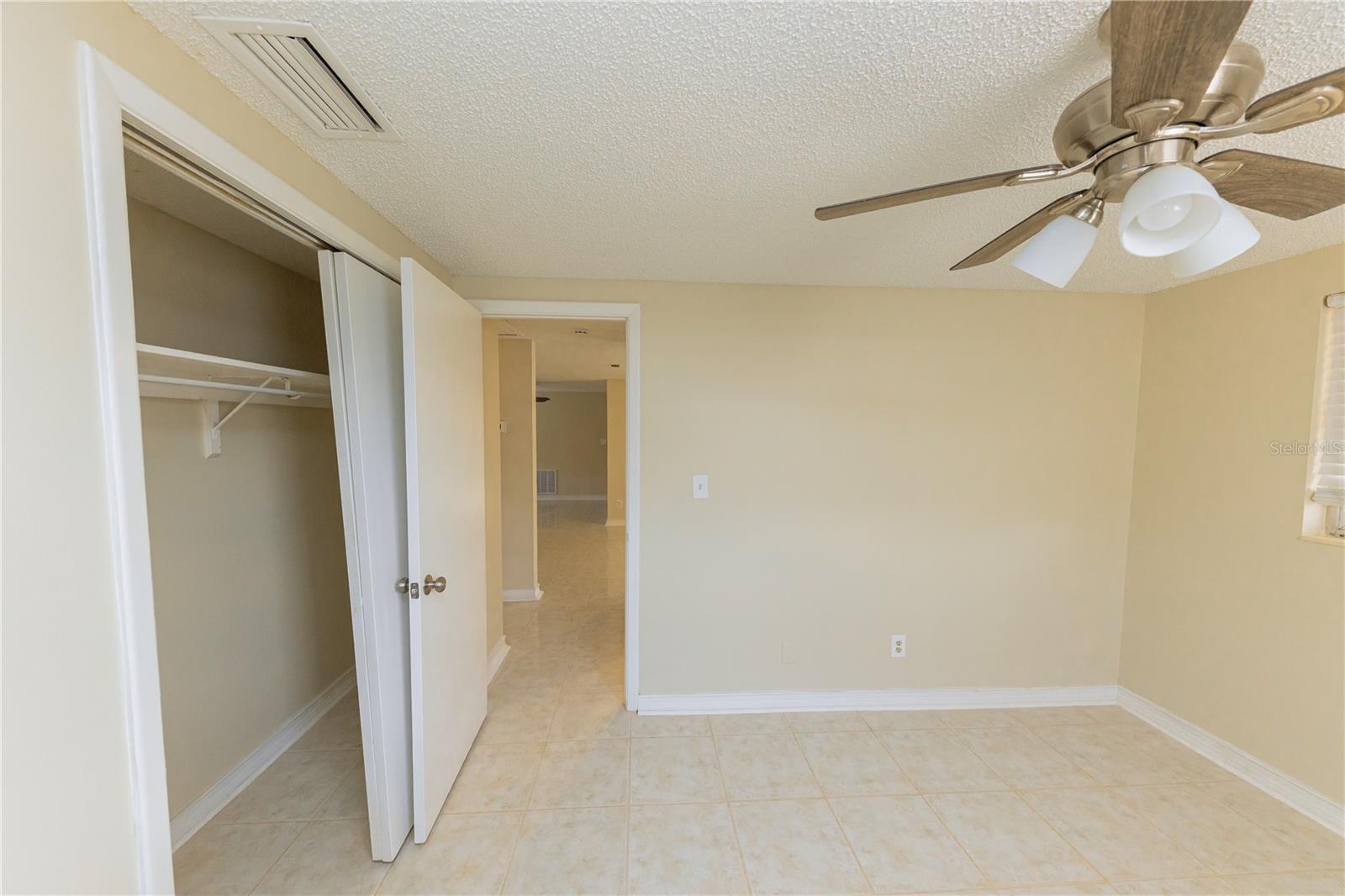 ALOHA GARDENS - Residential