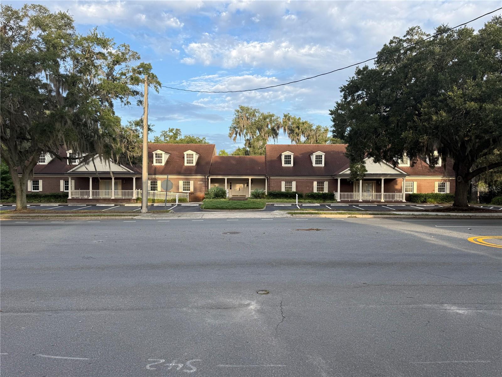 500 NE 8TH AVENUE