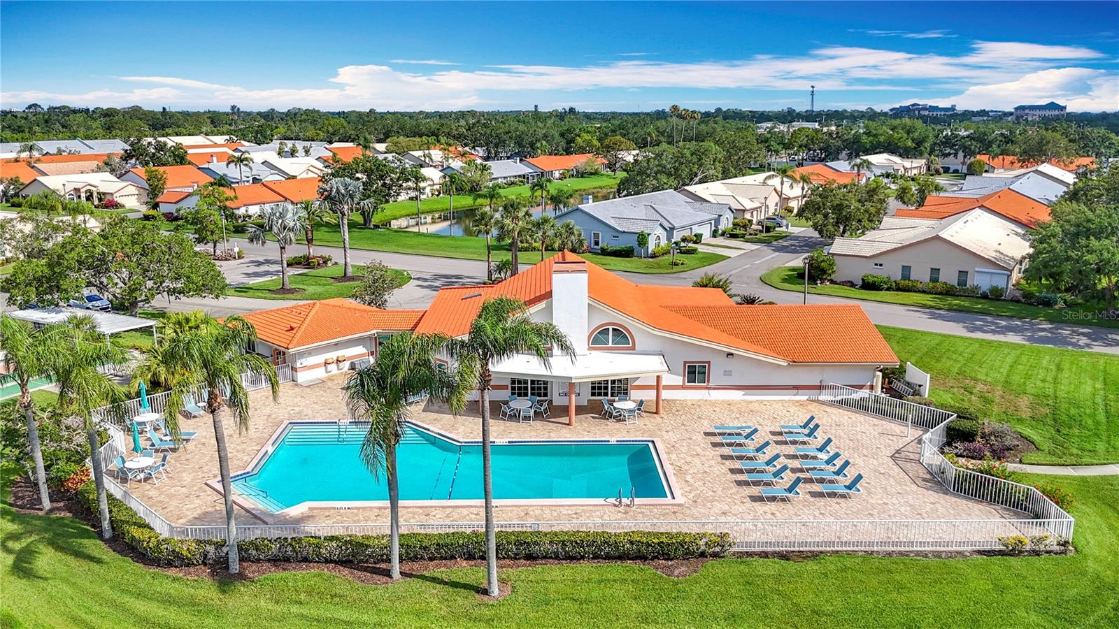 CASA DEL SOL SEC I - Residential