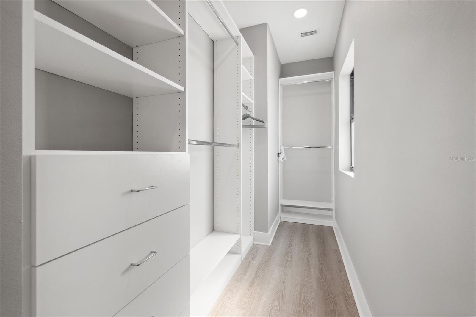 GRIFFITH CAPRI ISLE CONDO UNIT 12400 B - Residential Lease