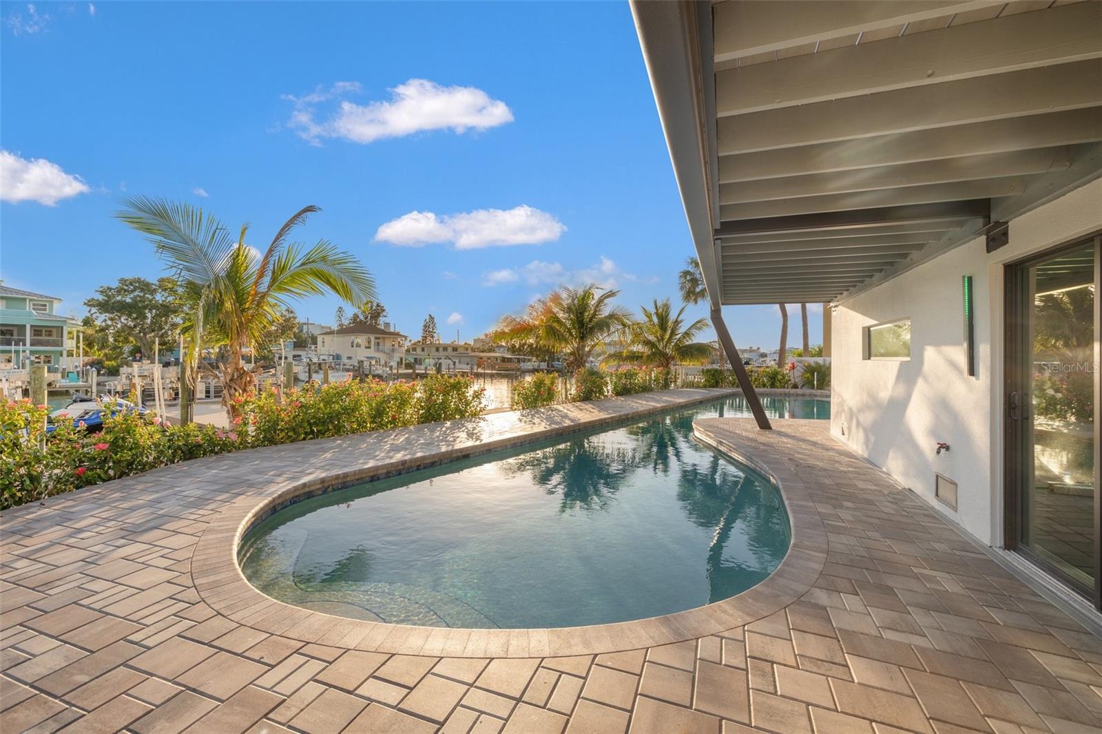 GRIFFITH CAPRI ISLE CONDO UNIT 12400 B - Residential Lease