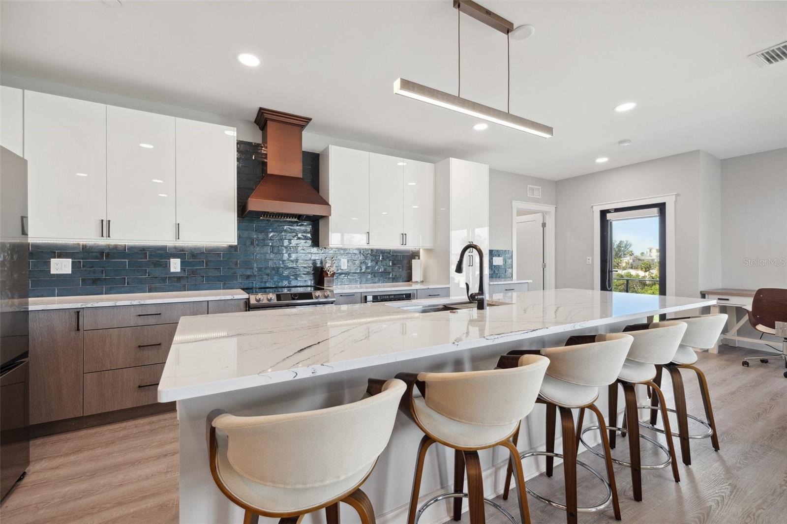 GRIFFITH CAPRI ISLE CONDO UNIT 12400 B - Residential Lease