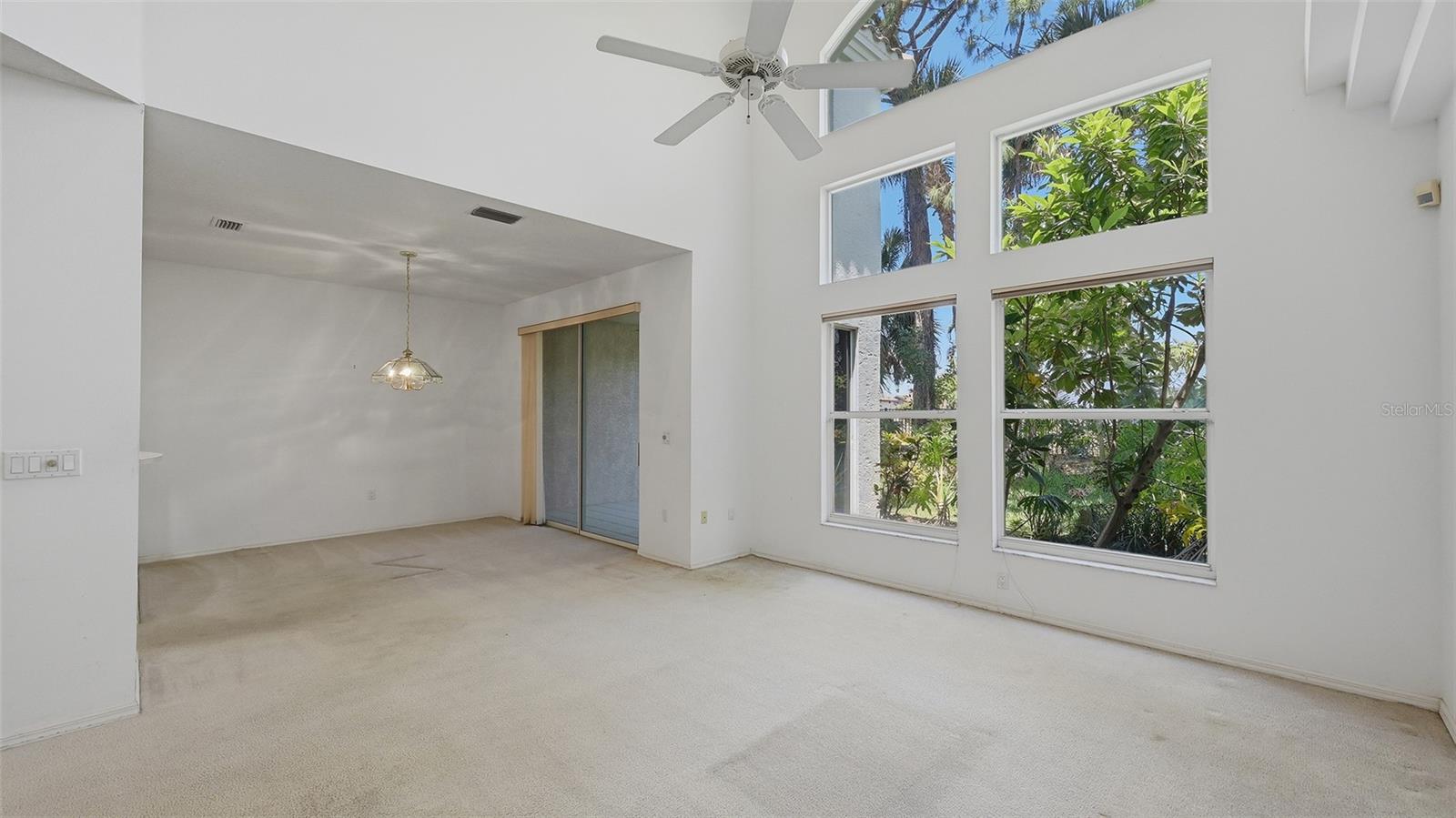 MIRA LAGO AT PALMER RANCH PH 1 - Residential