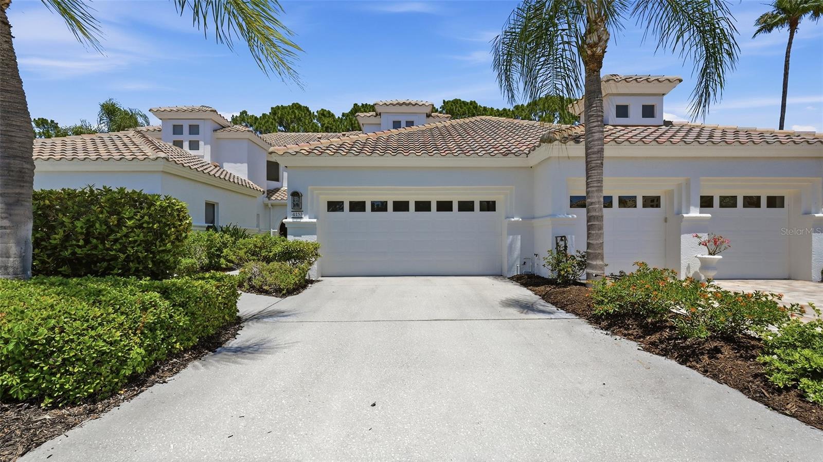 4153 ENTRADA COURT