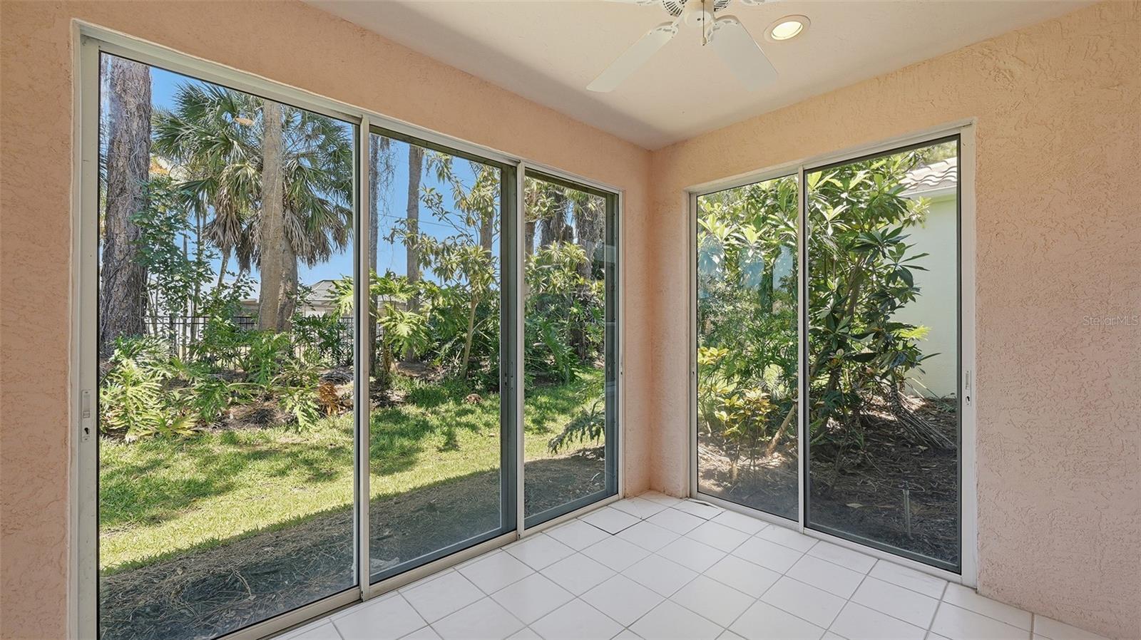 MIRA LAGO AT PALMER RANCH PH 1 - Residential