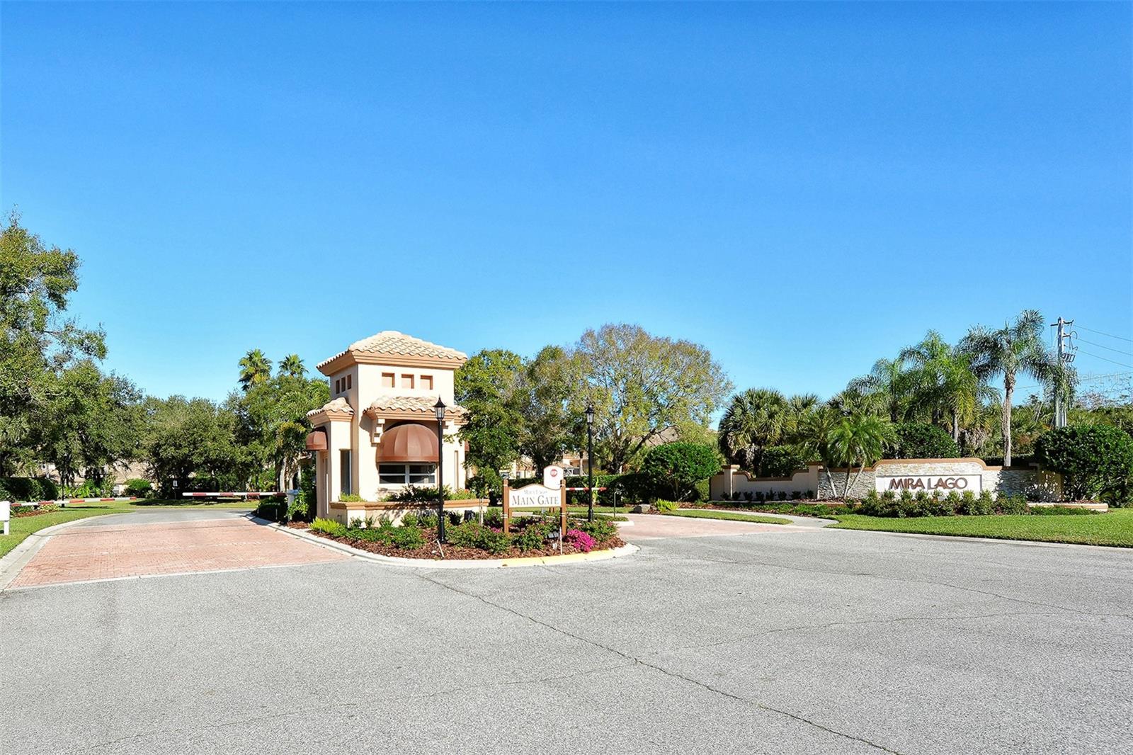 MIRA LAGO AT PALMER RANCH PH 1 - Residential