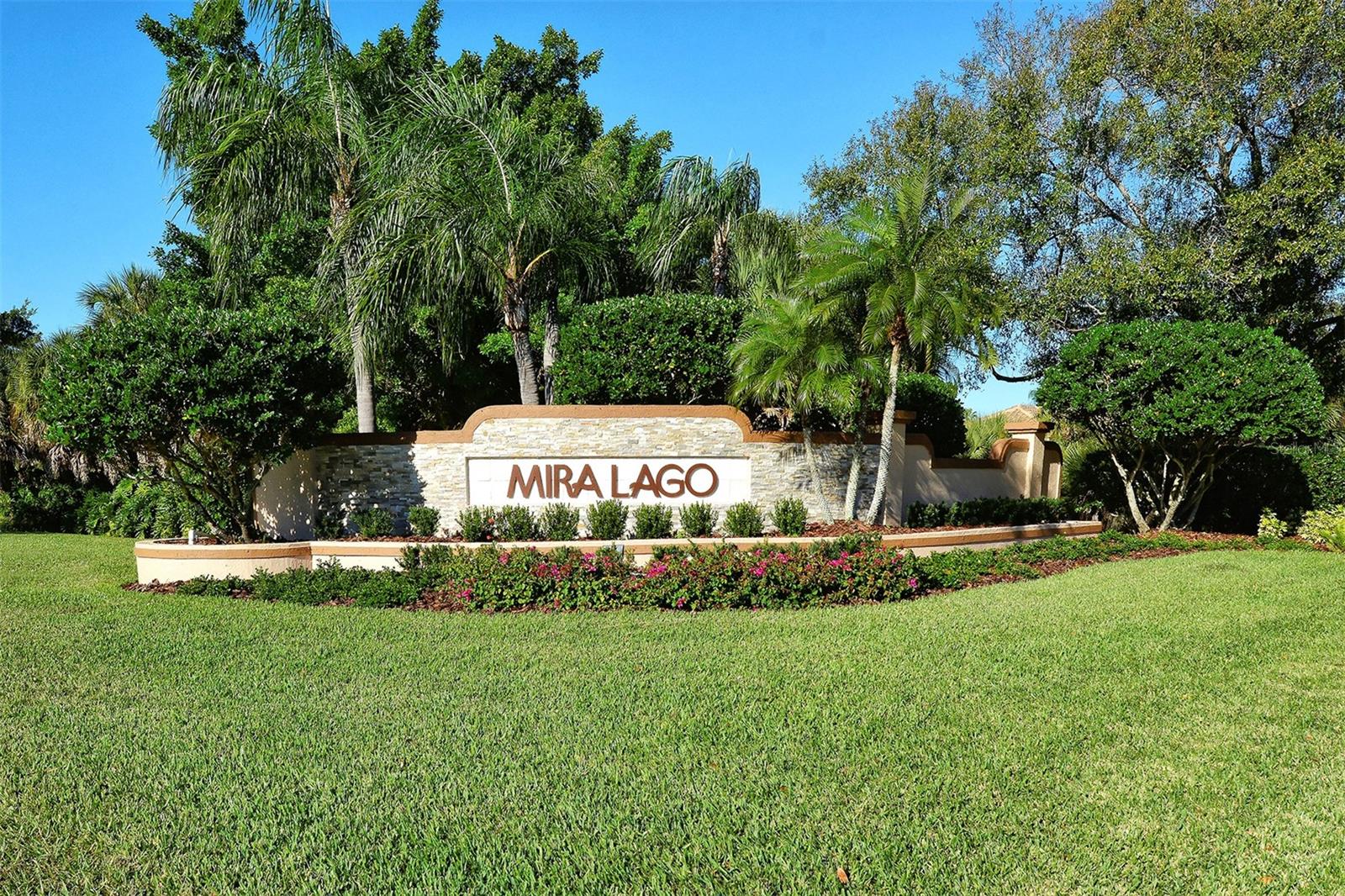 MIRA LAGO AT PALMER RANCH PH 1 - Residential