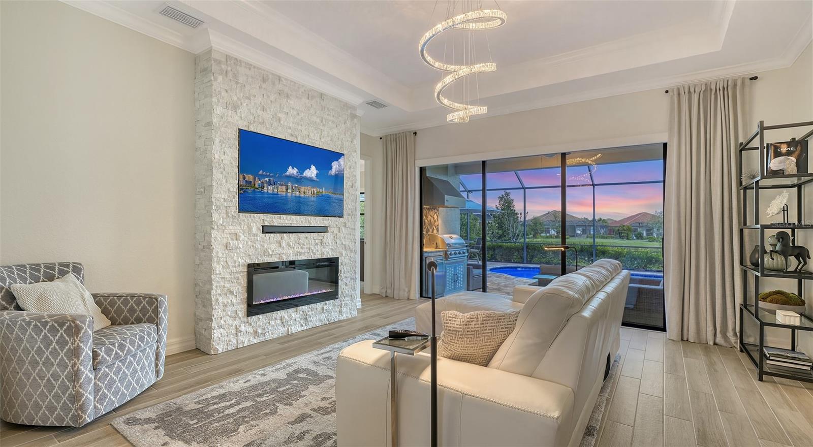 COUNTRY CLUB EAST AT LAKEWOOD RANCH - Residential