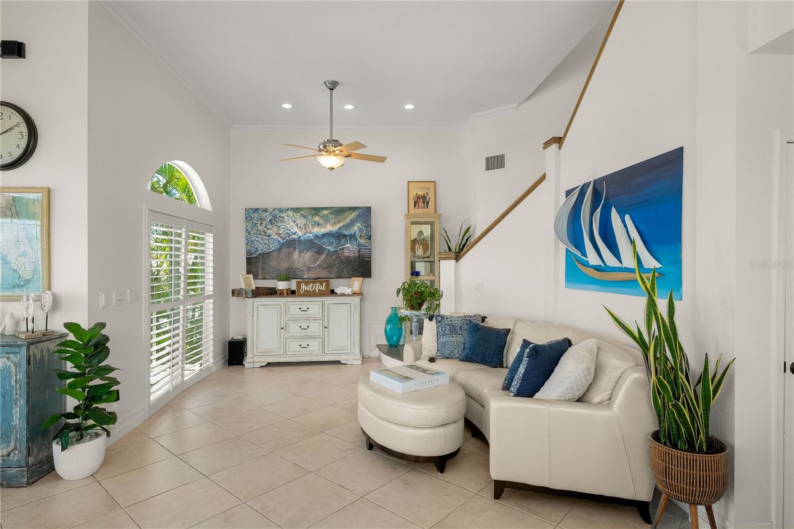 LONGBEACH VILLAGE - Residential