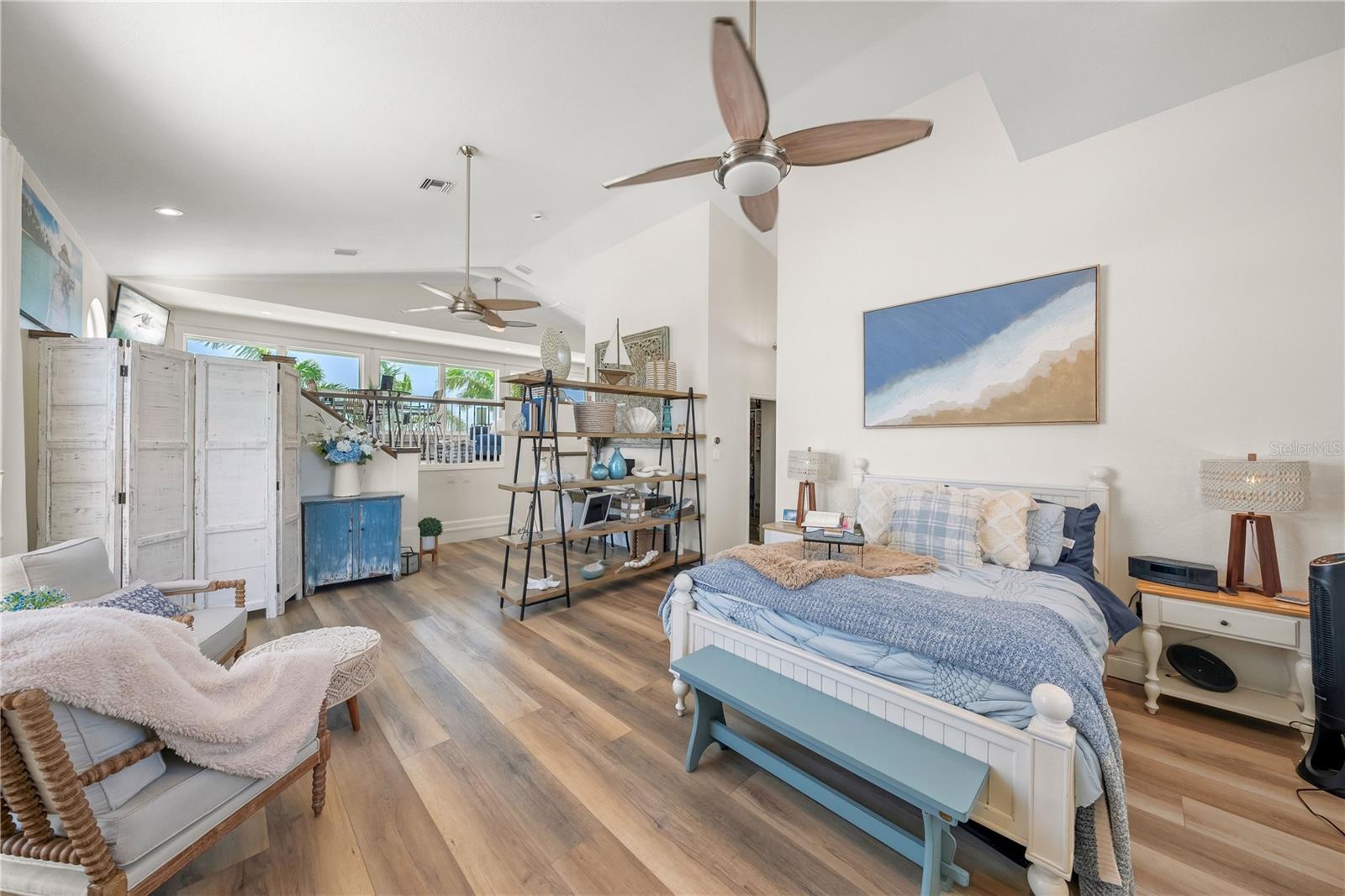LONGBEACH VILLAGE - Residential