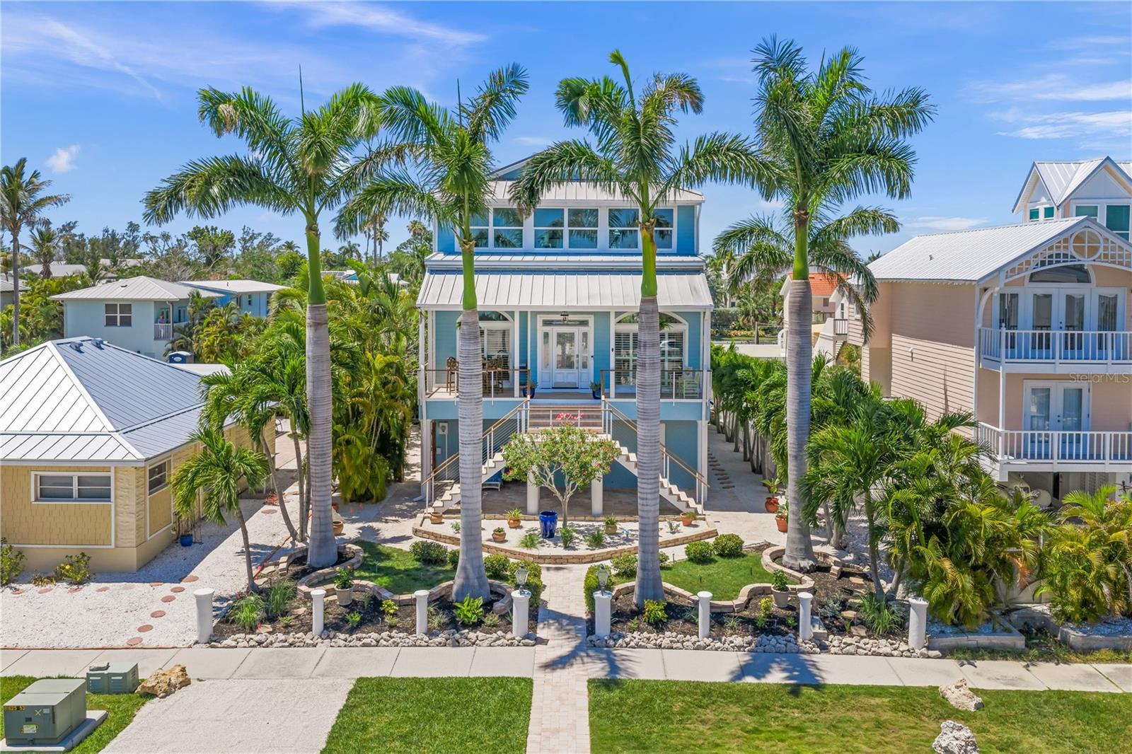 LONGBEACH VILLAGE - Residential